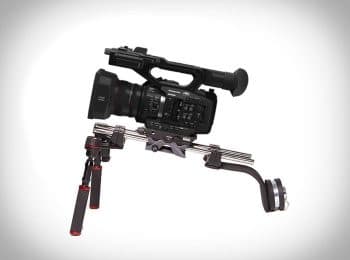 Camcorder inkl. Schulterstütze