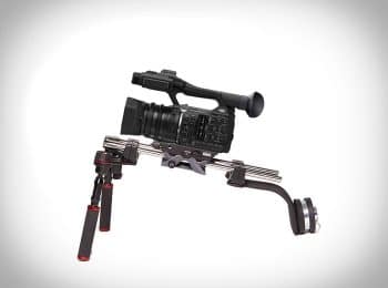 Panasonic-HC-X-1000 mit Manfrotto Sympla Schulterstütze